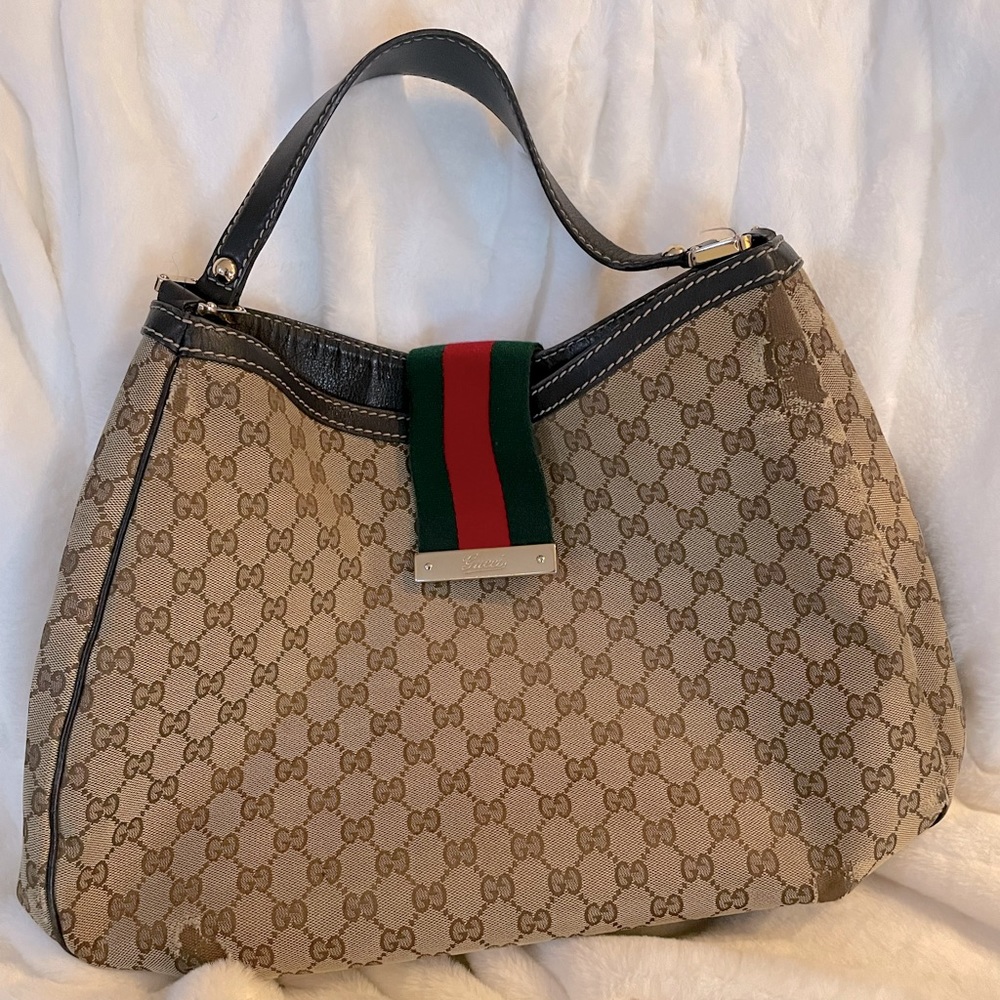 AUTHENTIC GUCCI HOBO BAG - USED